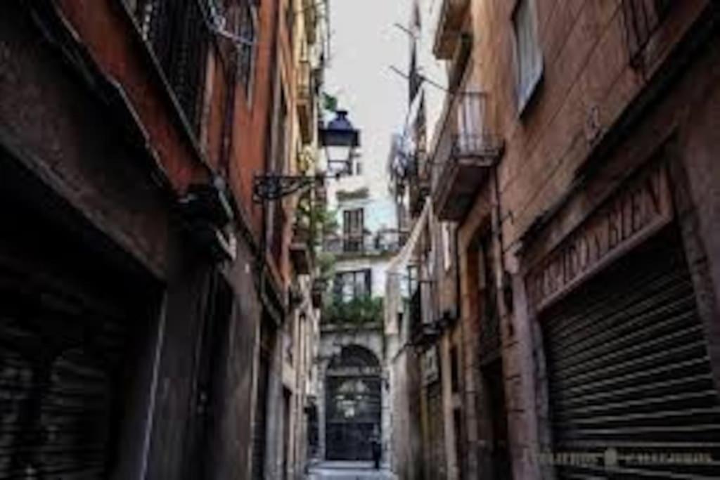 Top Location Apartment Barcelona Bagian luar foto